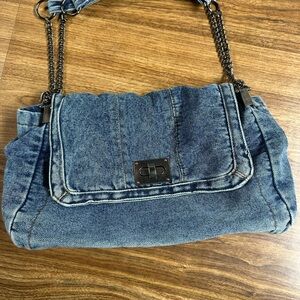 Chic Denim Shoulder Bag with Chain Straps